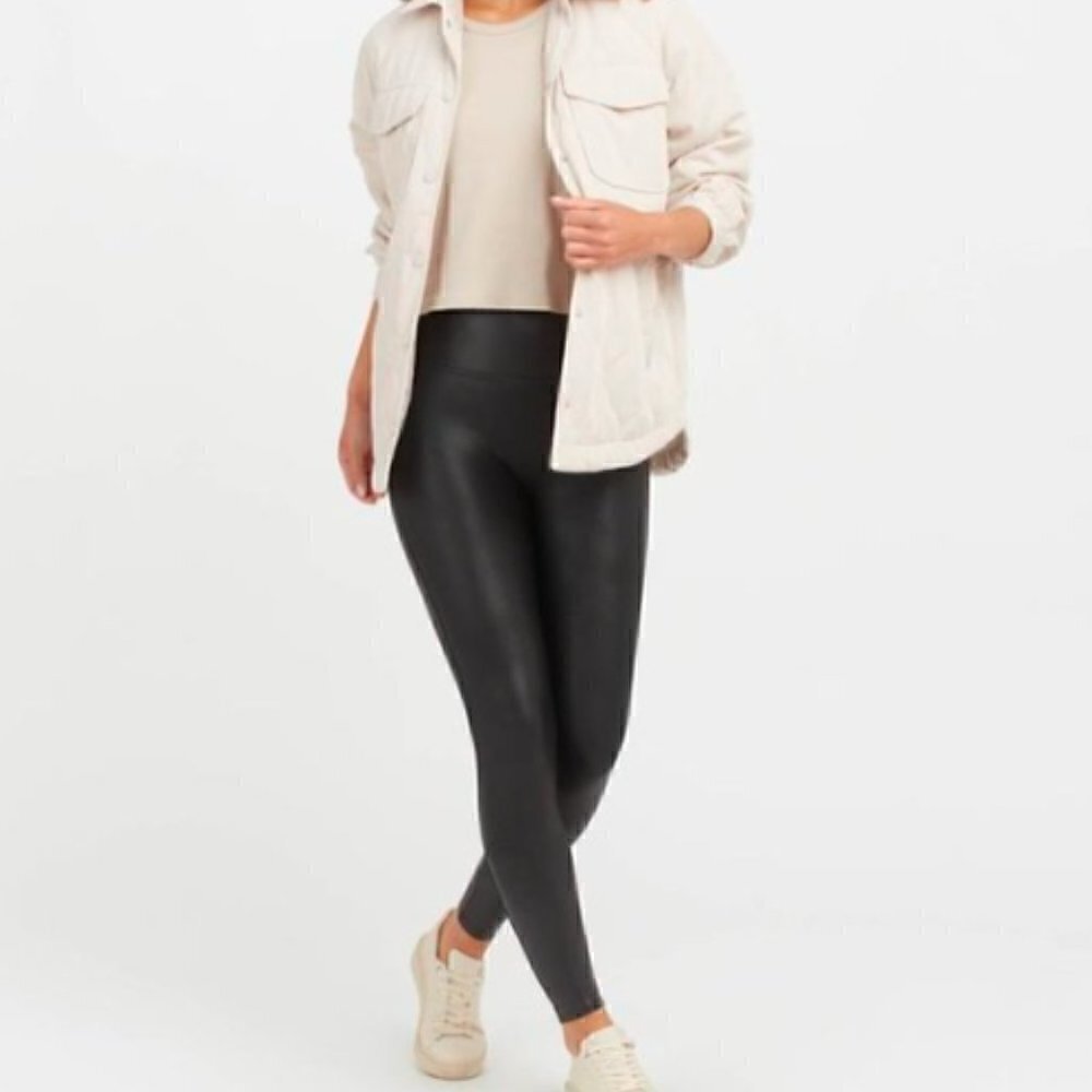 SPANX Assets Red Hot Label Black Sheen Structured Shine Leggings M